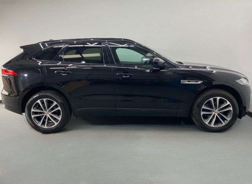 2016 JAGUAR F-PACE 2016 JAGUAR F-PACE