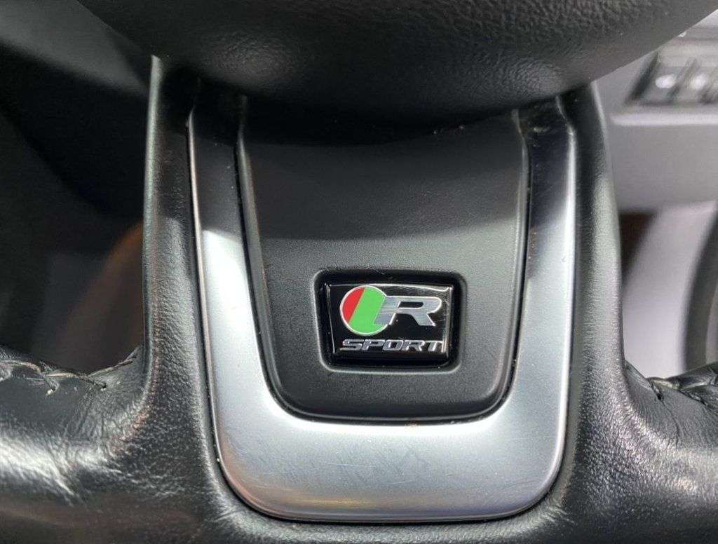 2016 JAGUAR F-PACE 2016 JAGUAR F-PACE