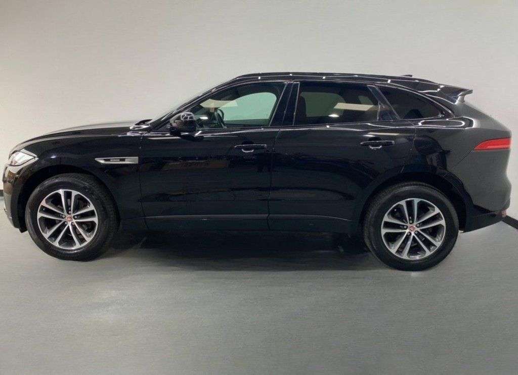 2016 JAGUAR F-PACE 2016 JAGUAR F-PACE