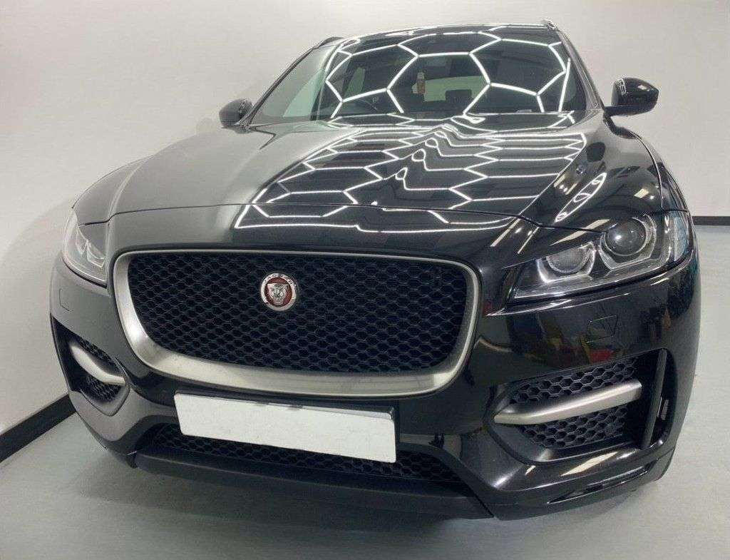 2016 JAGUAR F-PACE 2016 JAGUAR F-PACE