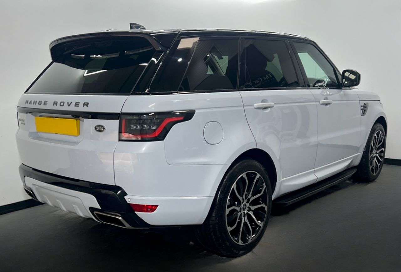 A 2019 LAND ROVER RANGE ROVER SPORT SDV6 HSE DYNAMIC A 2019 LAND ROVER RANGE ROVER SPORT SDV6 HSE DYNAMIC
