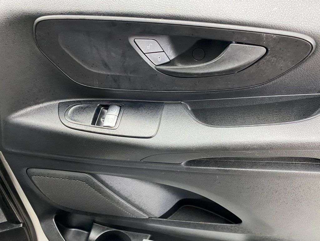 2015 MERCEDES VITO 2015 MERCEDES VITO