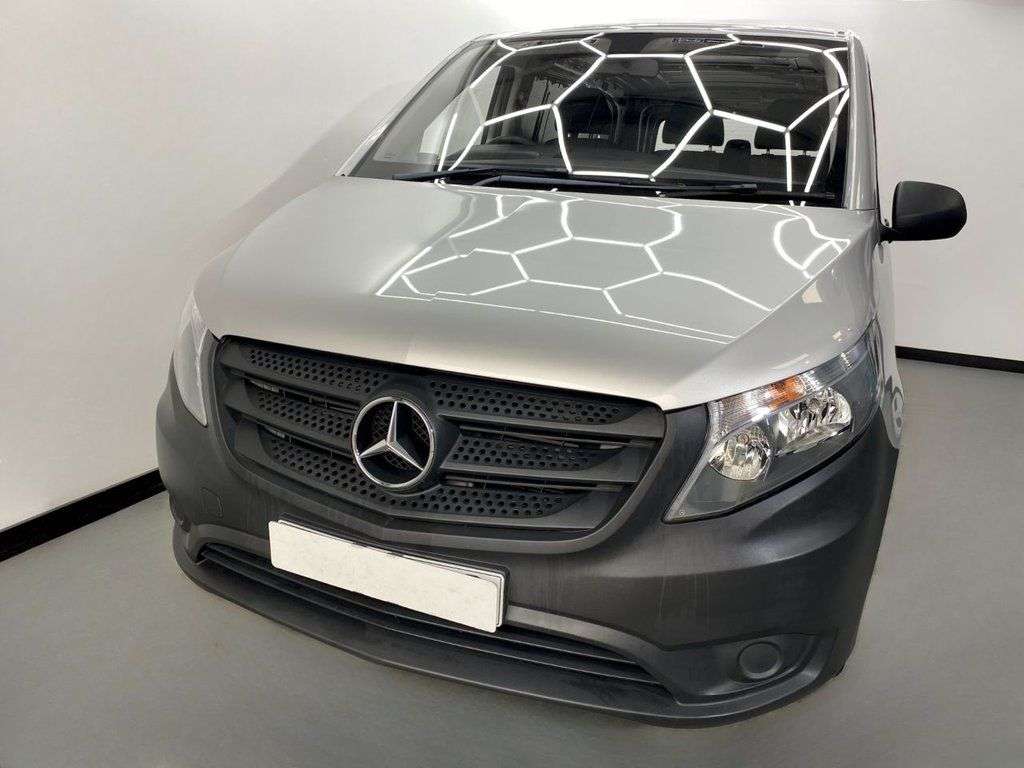 A 2015 MERCEDES VITO 109 CDI A 2015 MERCEDES VITO 109 CDI
