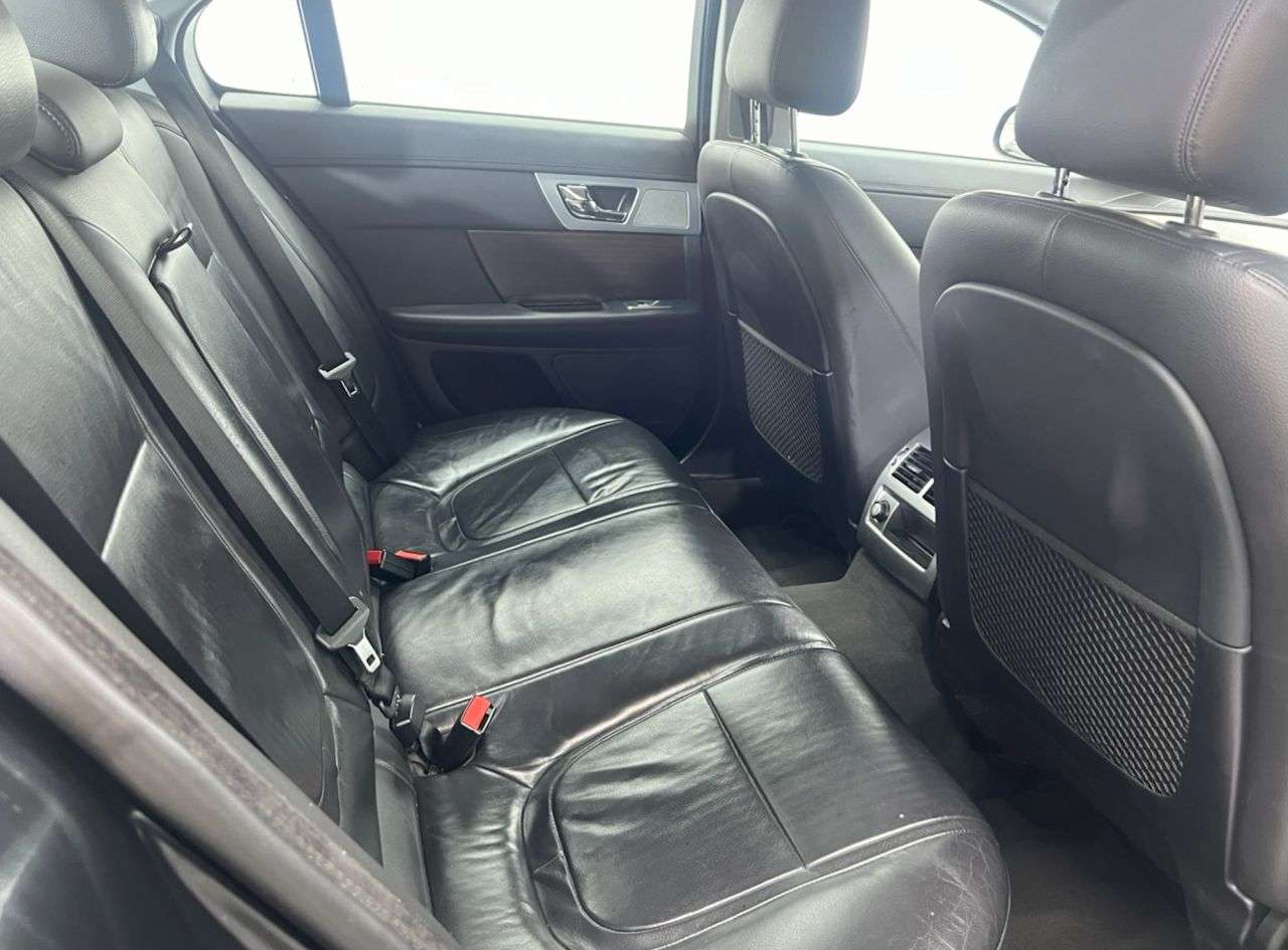 2013 JAGUAR XF 2013 JAGUAR XF