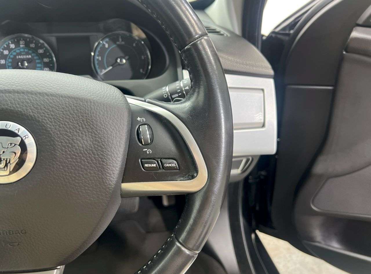 2013 JAGUAR XF 2013 JAGUAR XF