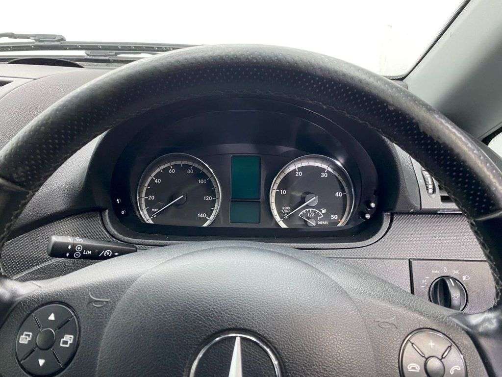 2013 MERCEDES VITO 2013 MERCEDES VITO