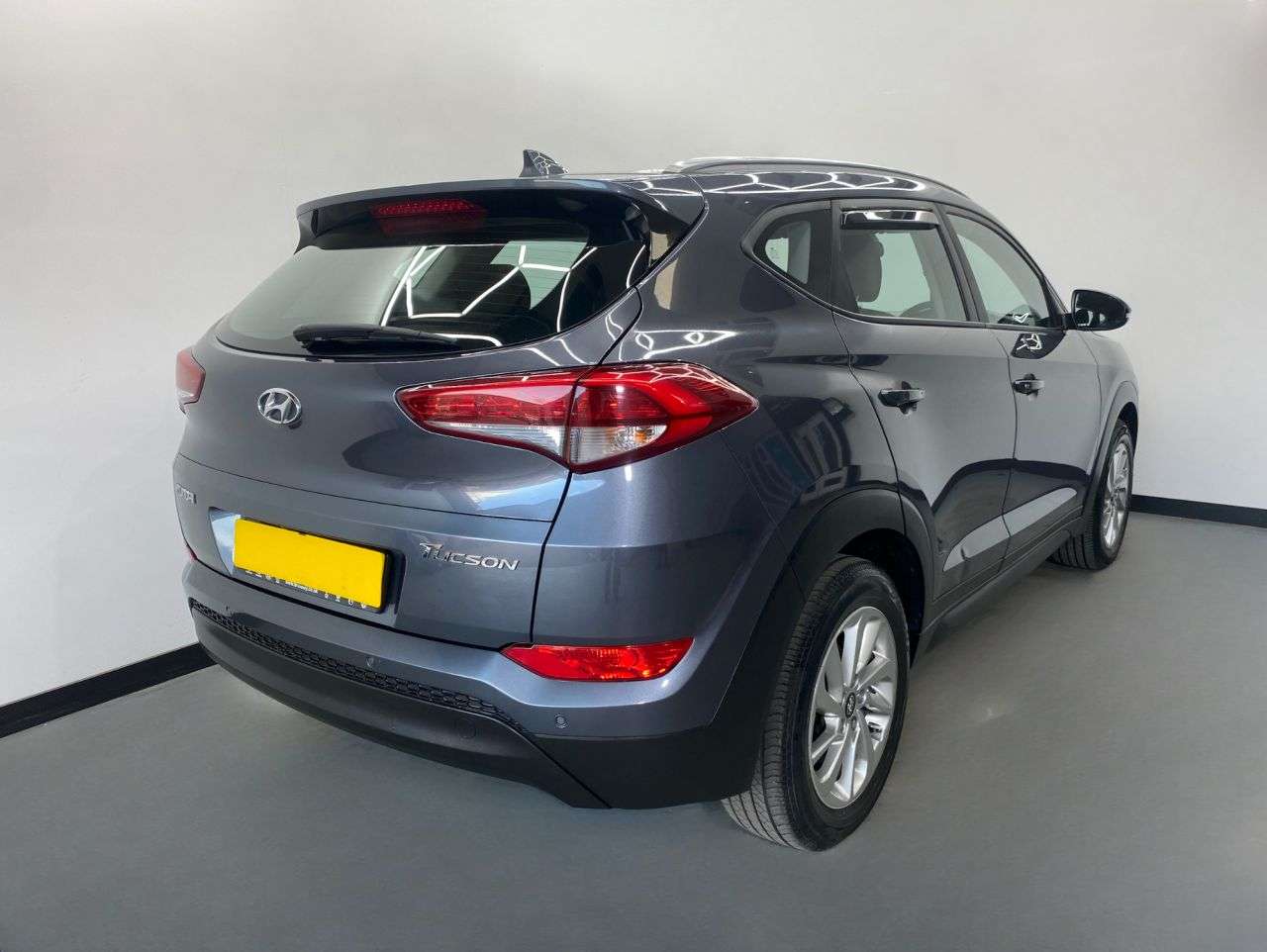 A 2017 HYUNDAI TUCSON CRDI SE NAV BLUE DRIVE A 2017 HYUNDAI TUCSON CRDI SE NAV BLUE DRIVE