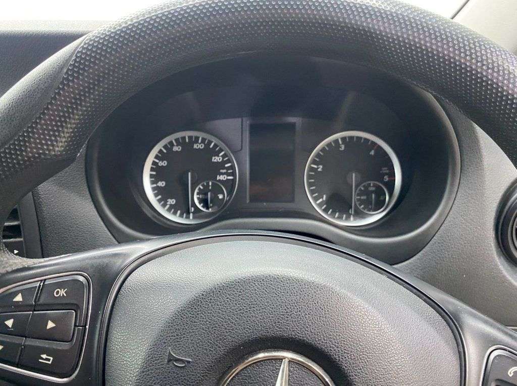 2017 MERCEDES VITO 2017 MERCEDES VITO