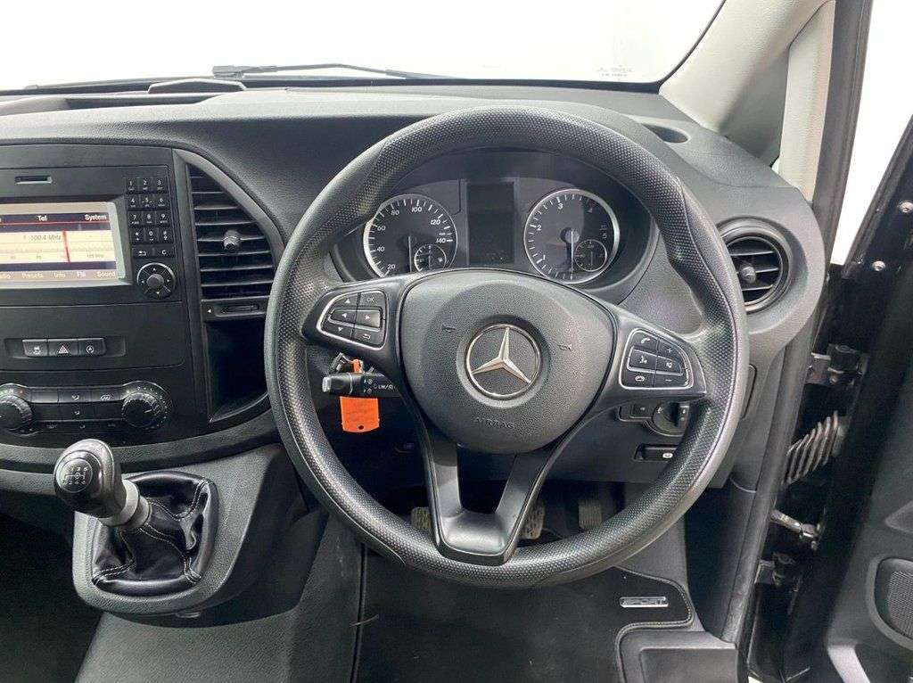 2017 MERCEDES VITO 2017 MERCEDES VITO