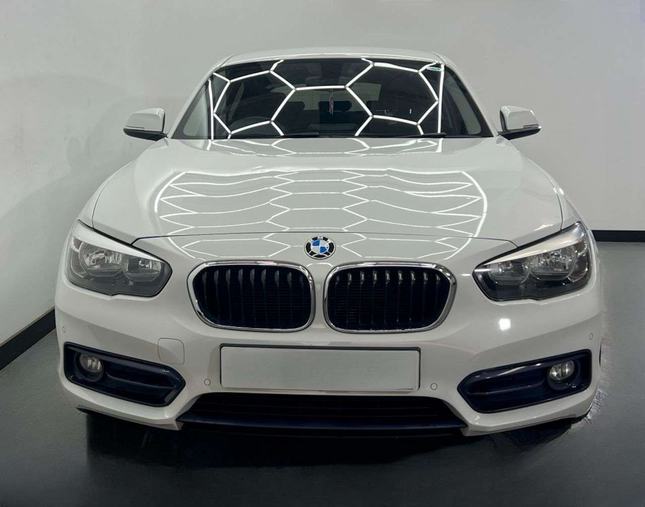 A 2016 BMW 1 SERIES 116D SPORT A 2016 BMW 1 SERIES 116D SPORT