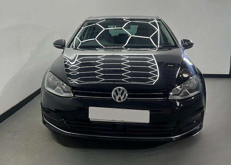 A 2014 VOLKSWAGEN GOLF GT TDI BLUEMOTION TECHNOLOGY A 2014 VOLKSWAGEN GOLF GT TDI BLUEMOTION TECHNOLOGY