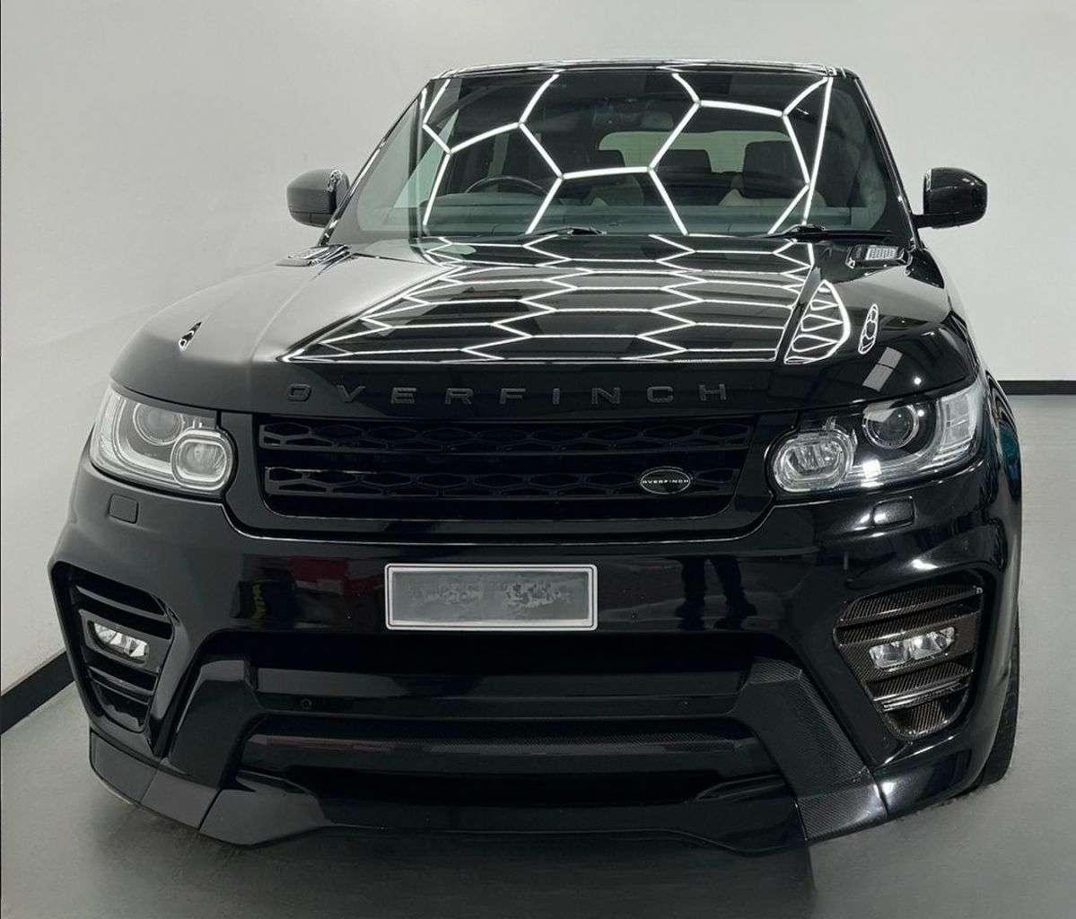 A 2014 LAND ROVER RANGE ROVER SPORT SDV8 AUTOBIOGRAPHY DYNAMIC A 2014 LAND ROVER RANGE ROVER SPORT SDV8 AUTOBIOGRAPHY DYNAMIC