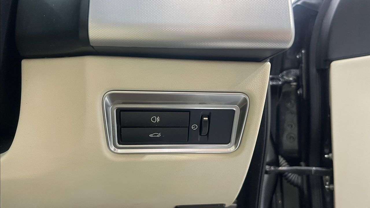 2014 JAGUAR XF 2014 JAGUAR XF