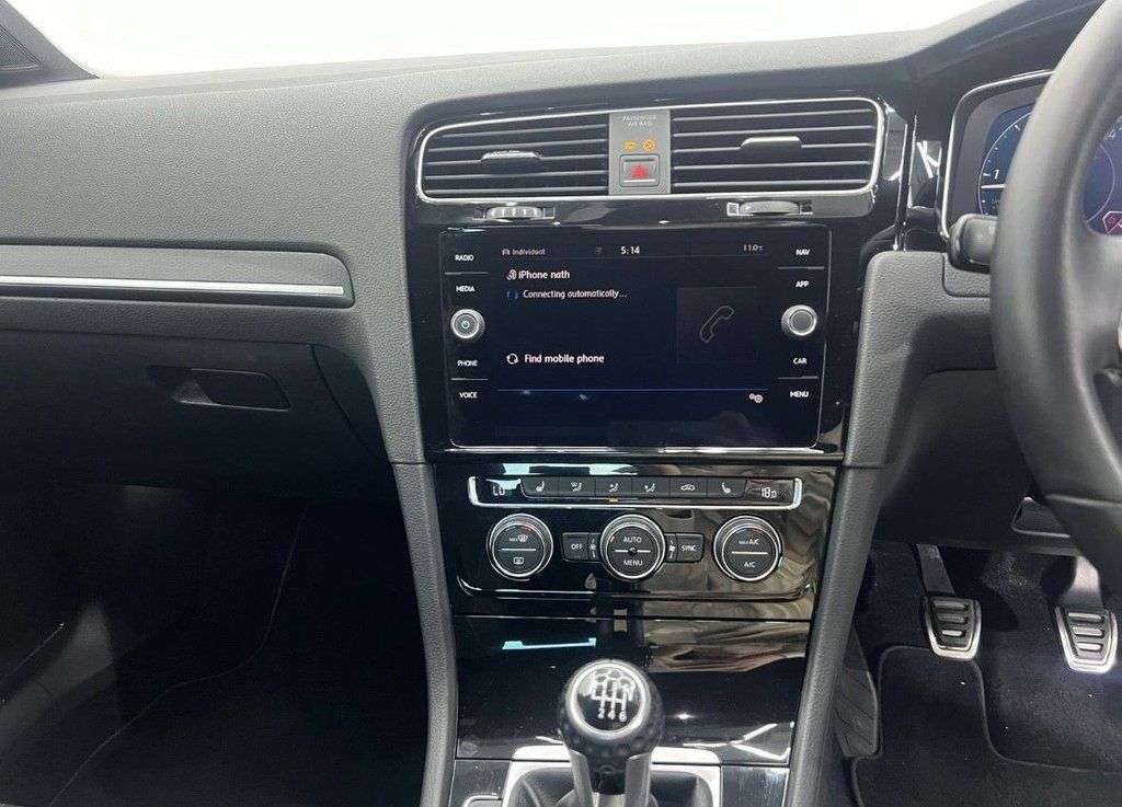 2017 VOLKSWAGEN GOLF 2017 VOLKSWAGEN GOLF
