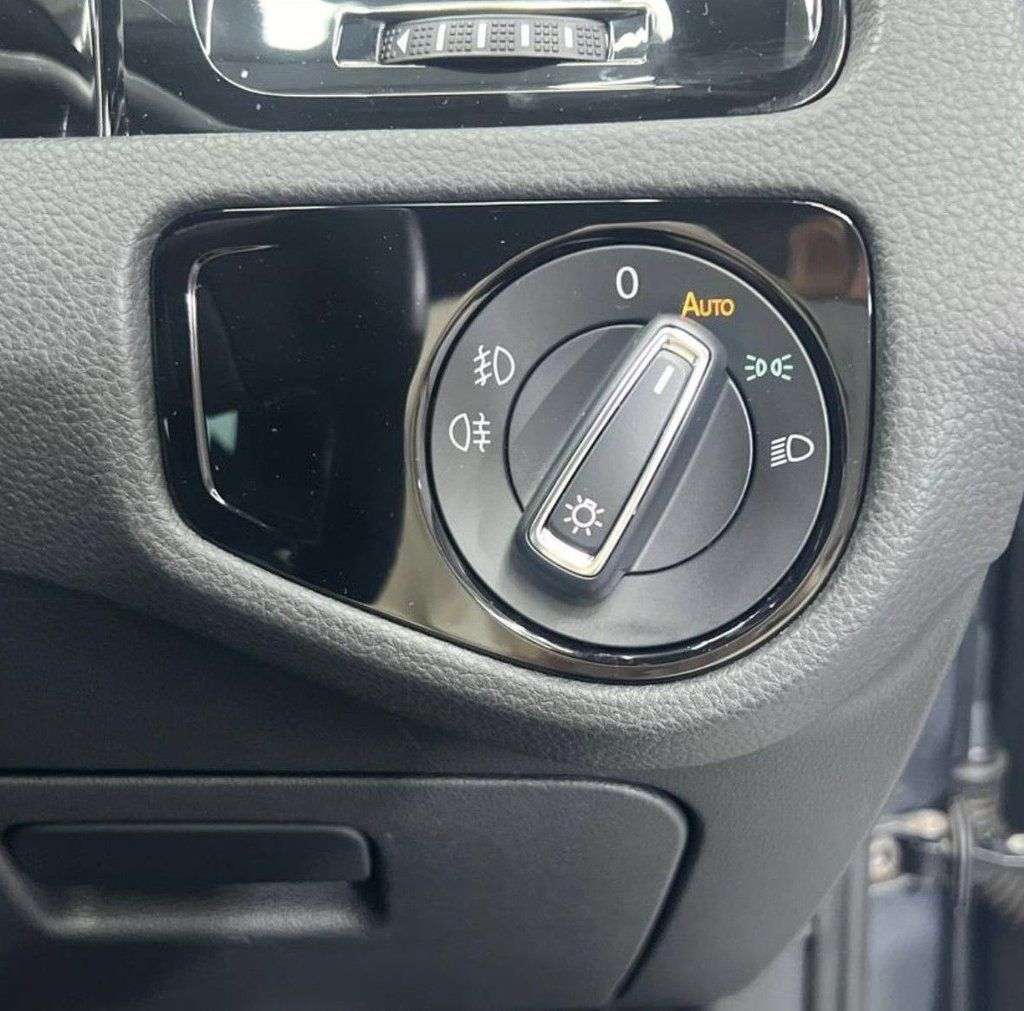 2017 VOLKSWAGEN GOLF 2017 VOLKSWAGEN GOLF