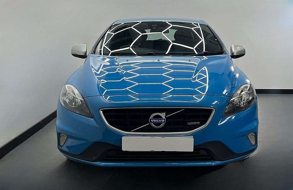 2014 VOLVO V40 2014 VOLVO V40