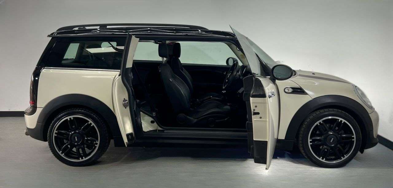 2014 MINI CLUBMAN 2014 MINI CLUBMAN