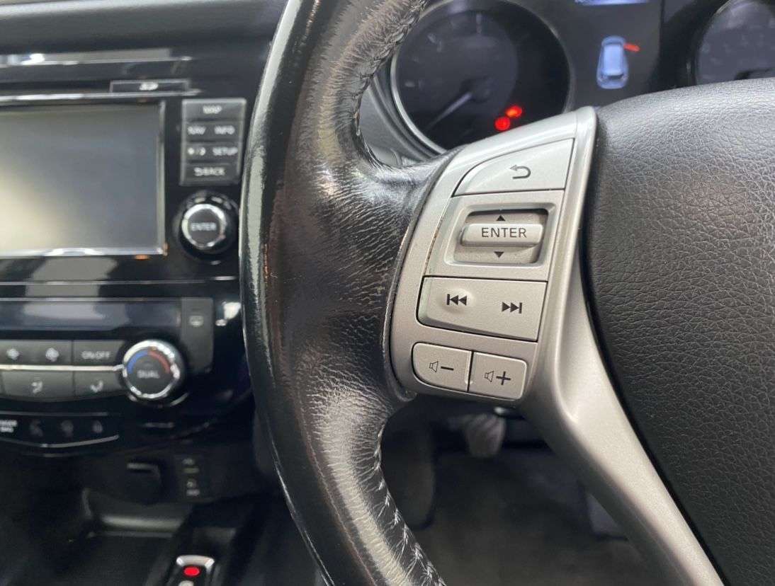 2015 NISSAN X-TRAIL 2015 NISSAN X-TRAIL