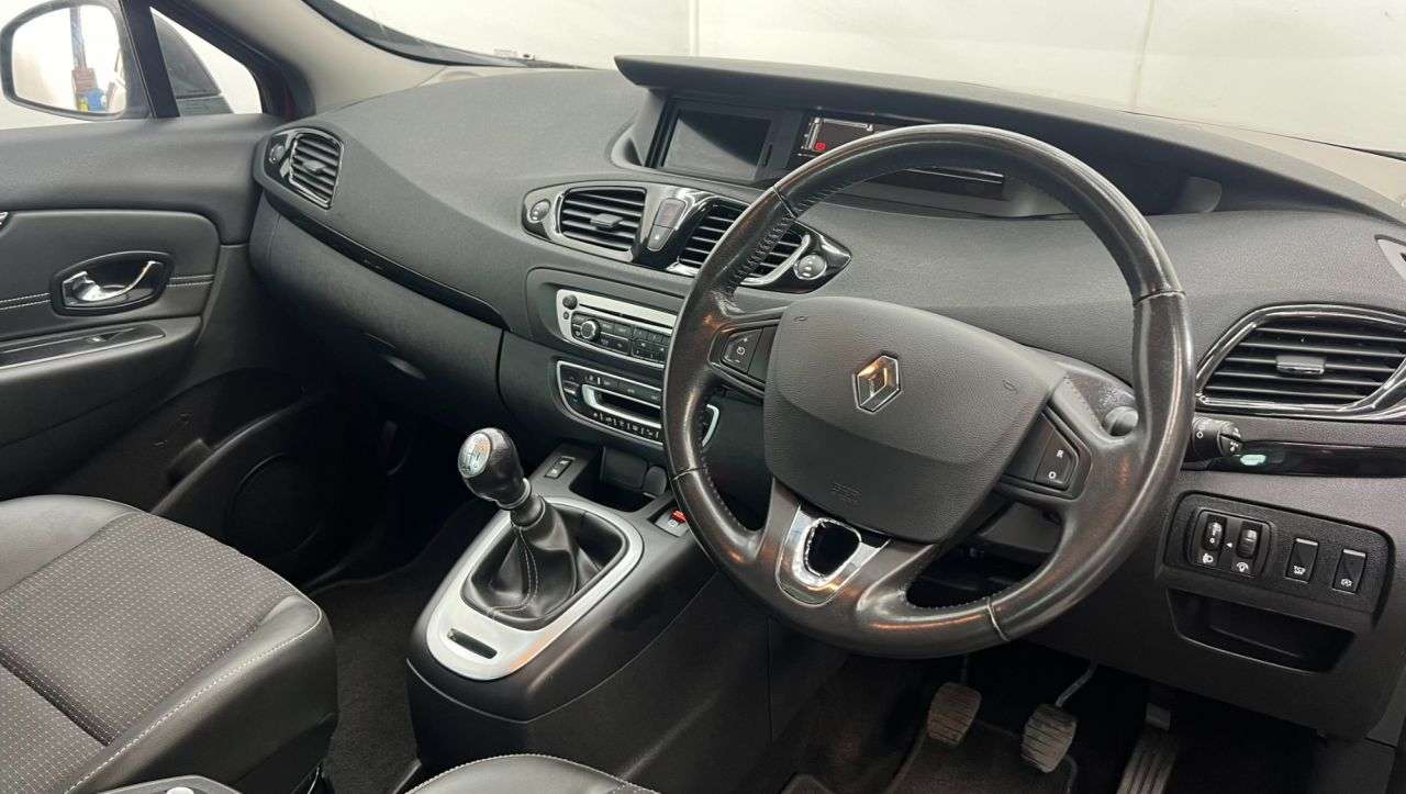 2015 RENAULT SCENIC 2015 RENAULT SCENIC