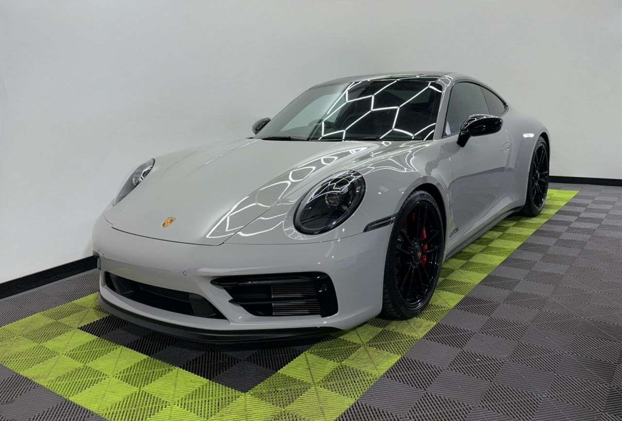 A 2023 PORSCHE 911 3.0 CARRERA 4 GTS PDK 2d 474 BHP A 2023 PORSCHE 911 3.0 CARRERA 4 GTS PDK 2d 474 BHP