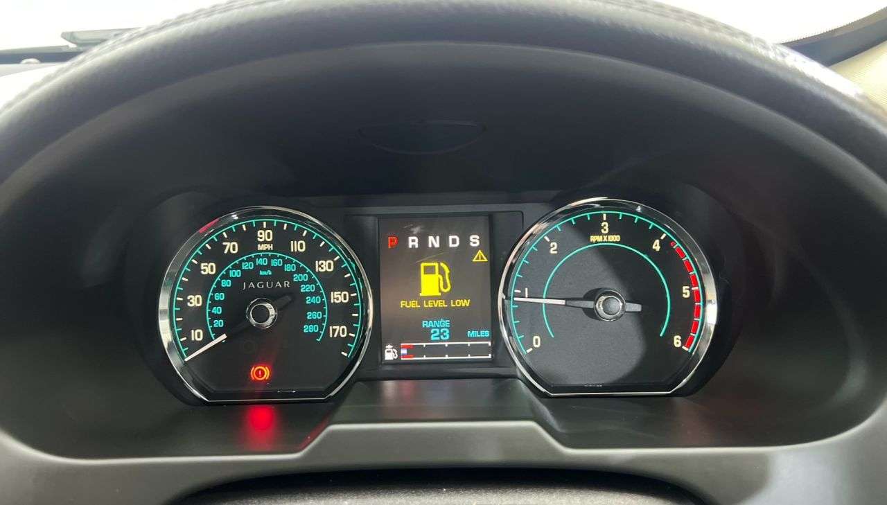 2013 JAGUAR XF 2013 JAGUAR XF