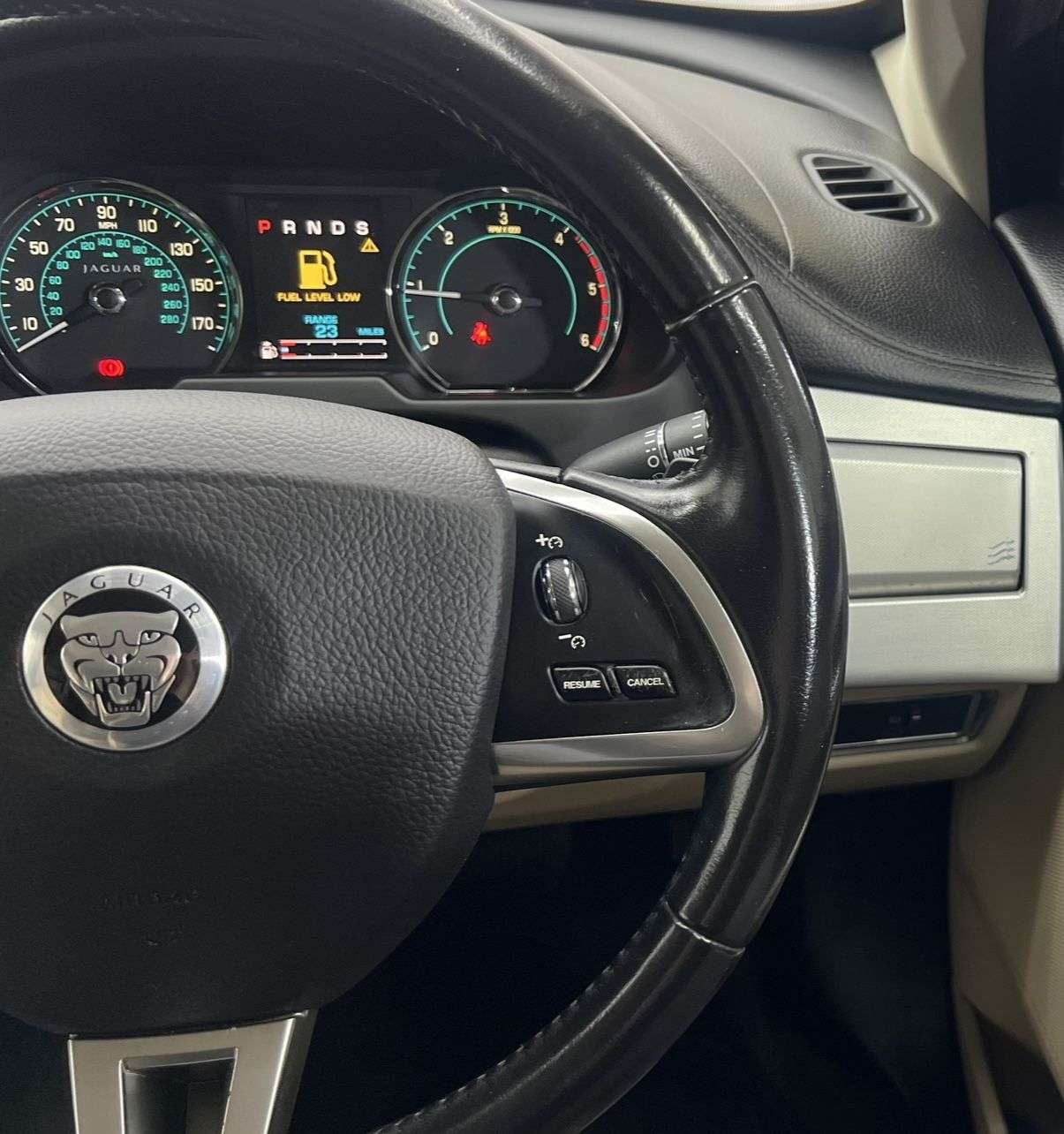 2013 JAGUAR XF 2013 JAGUAR XF