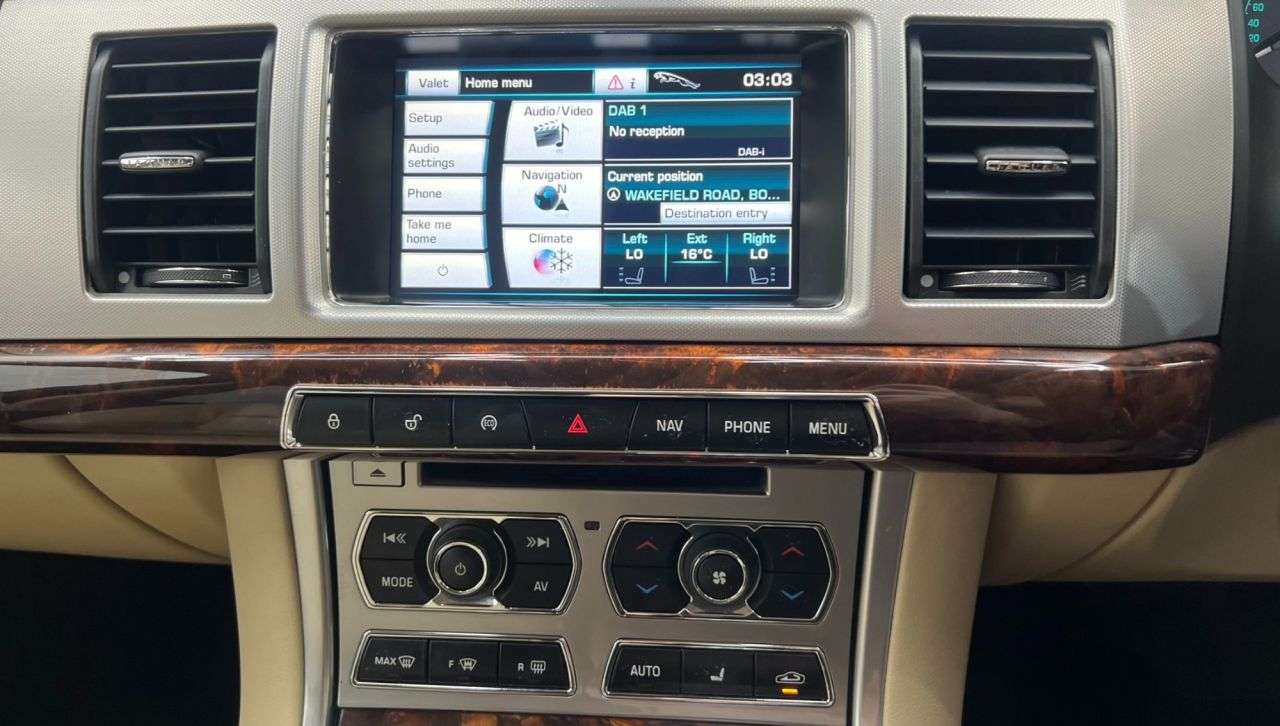 2013 JAGUAR XF 2013 JAGUAR XF