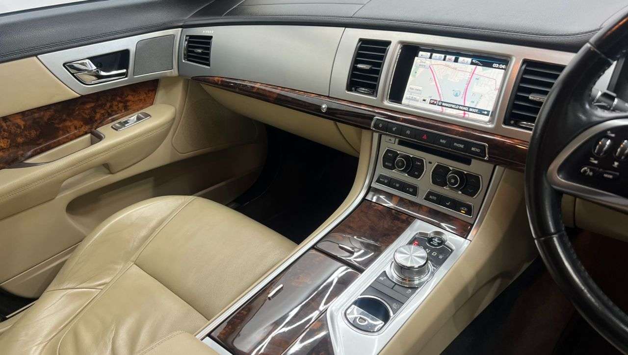 2013 JAGUAR XF 2013 JAGUAR XF