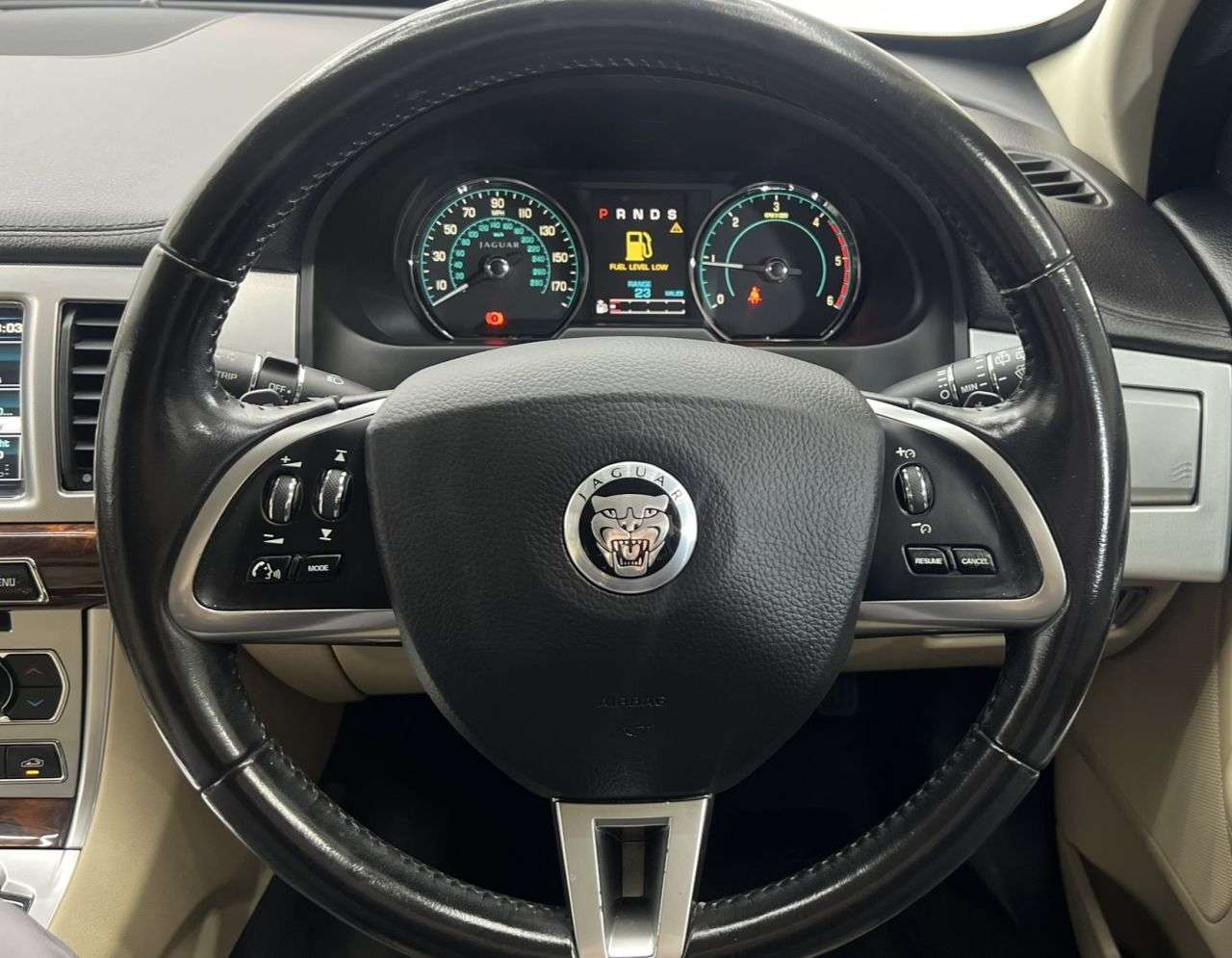 2013 JAGUAR XF 2013 JAGUAR XF