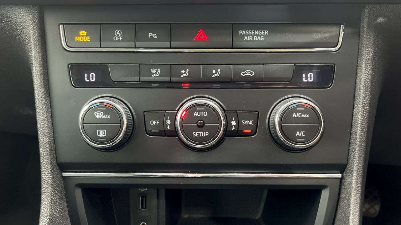2015 SEAT LEON 2015 SEAT LEON