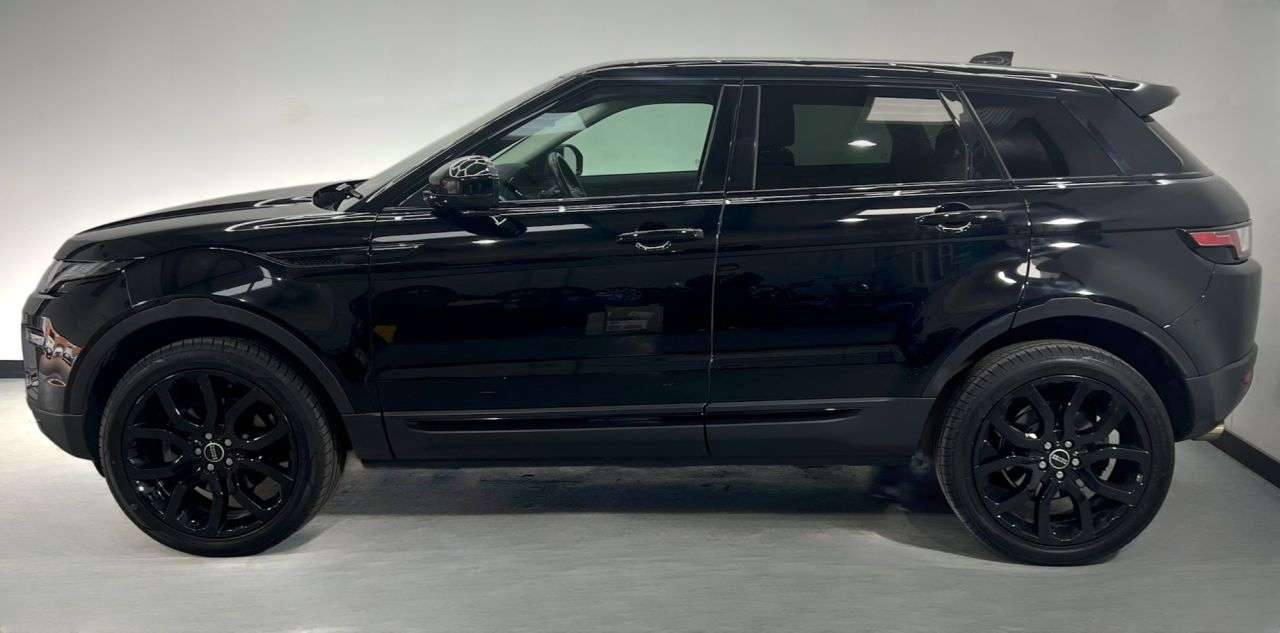 2019 LAND ROVER RANGE ROVER EVOQUE 2019 LAND ROVER RANGE ROVER EVOQUE