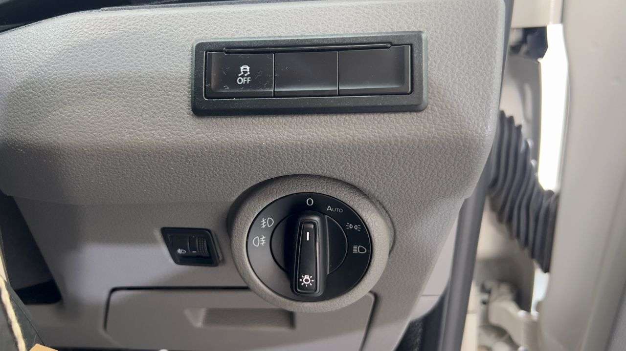 null VOLKSWAGEN TRANSPORTER null VOLKSWAGEN TRANSPORTER