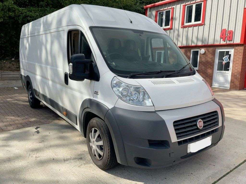 A 2014 FIAT DUCATO 35 MAXI H/R P/V XLB MULTIJET A 2014 FIAT DUCATO 35 MAXI H/R P/V XLB MULTIJET