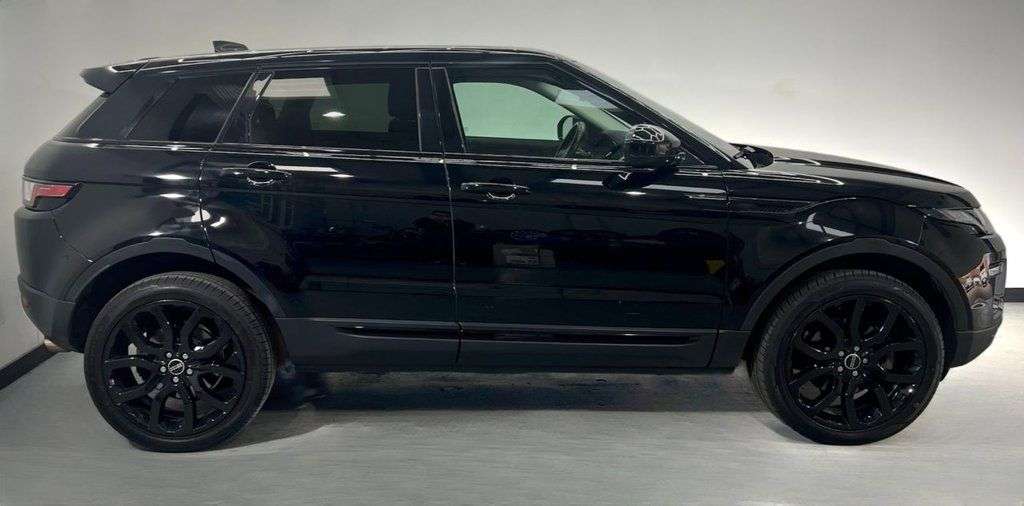 2019 LAND ROVER RANGE ROVER EVOQUE 2019 LAND ROVER RANGE ROVER EVOQUE