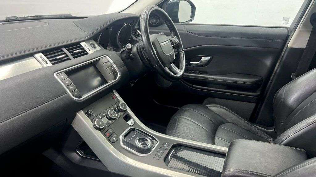 2019 LAND ROVER RANGE ROVER EVOQUE 2019 LAND ROVER RANGE ROVER EVOQUE