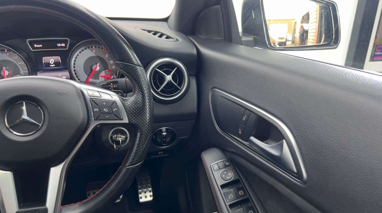 2014 MERCEDES-BENZ CLA 2014 MERCEDES-BENZ CLA