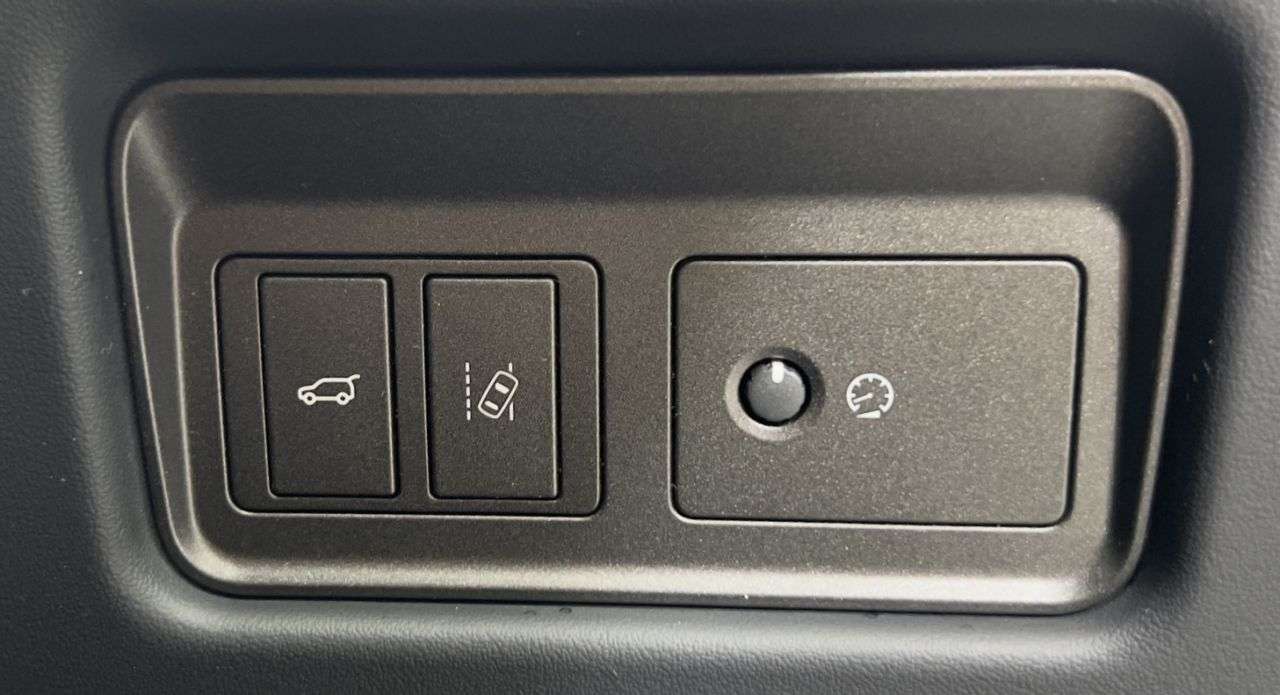 2019 LAND ROVER RANGE ROVER EVOQUE 2019 LAND ROVER RANGE ROVER EVOQUE