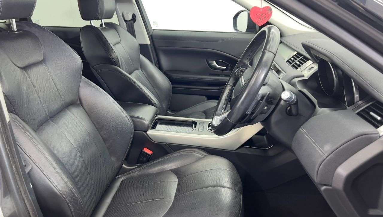 2019 LAND ROVER RANGE ROVER EVOQUE 2019 LAND ROVER RANGE ROVER EVOQUE