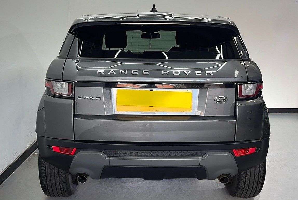 2019 LAND ROVER RANGE ROVER EVOQUE 2019 LAND ROVER RANGE ROVER EVOQUE