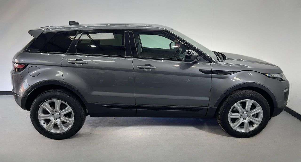 2019 LAND ROVER RANGE ROVER EVOQUE 2019 LAND ROVER RANGE ROVER EVOQUE