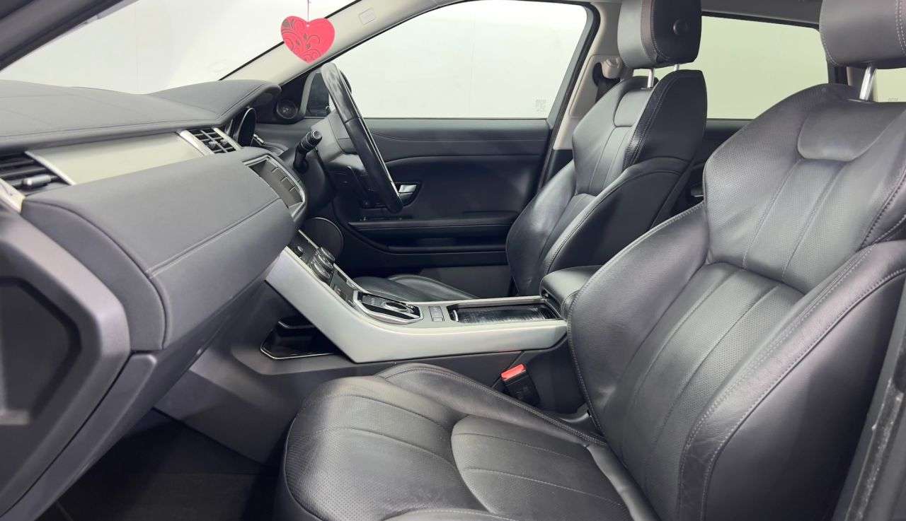 2019 LAND ROVER RANGE ROVER EVOQUE 2019 LAND ROVER RANGE ROVER EVOQUE