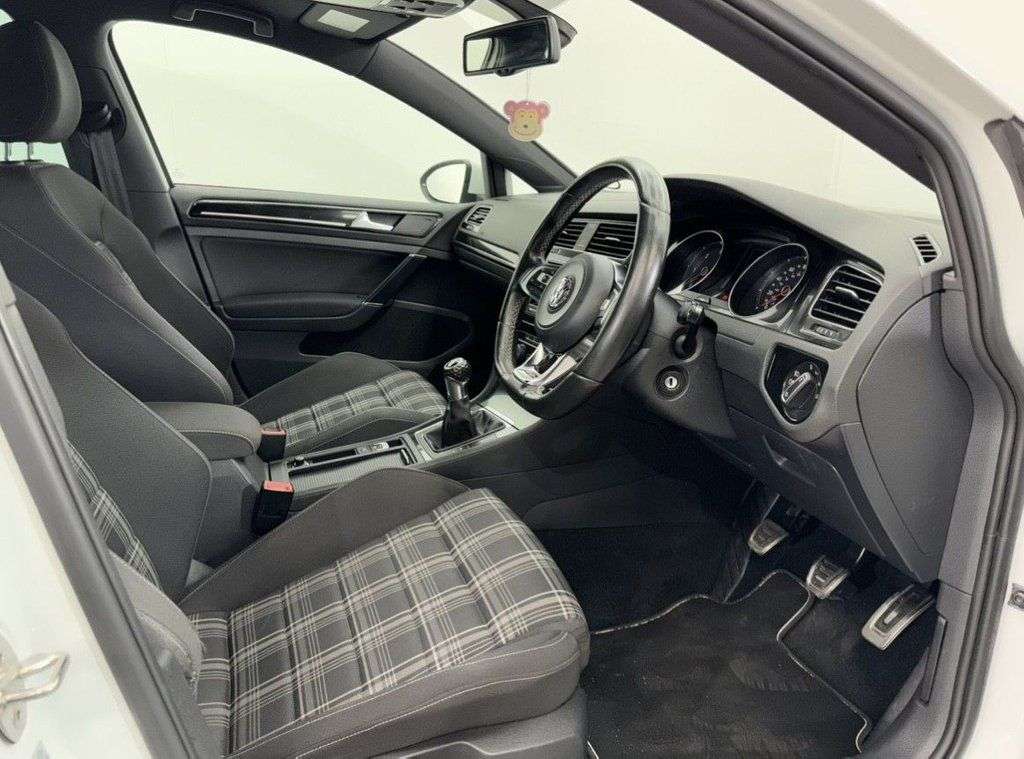 2013 VOLKSWAGEN GOLF 2013 VOLKSWAGEN GOLF