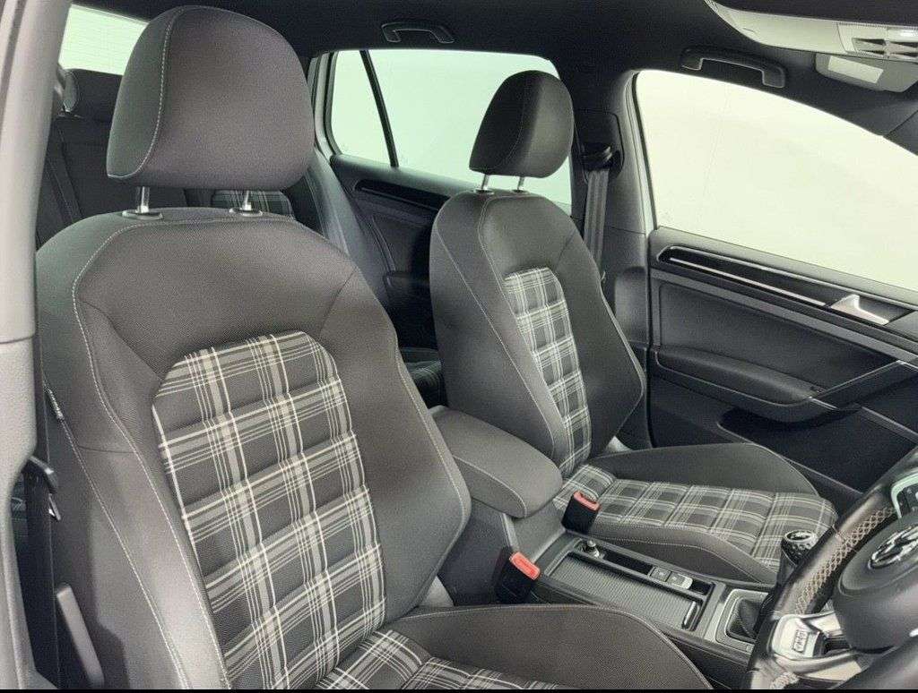 2013 VOLKSWAGEN GOLF 2013 VOLKSWAGEN GOLF