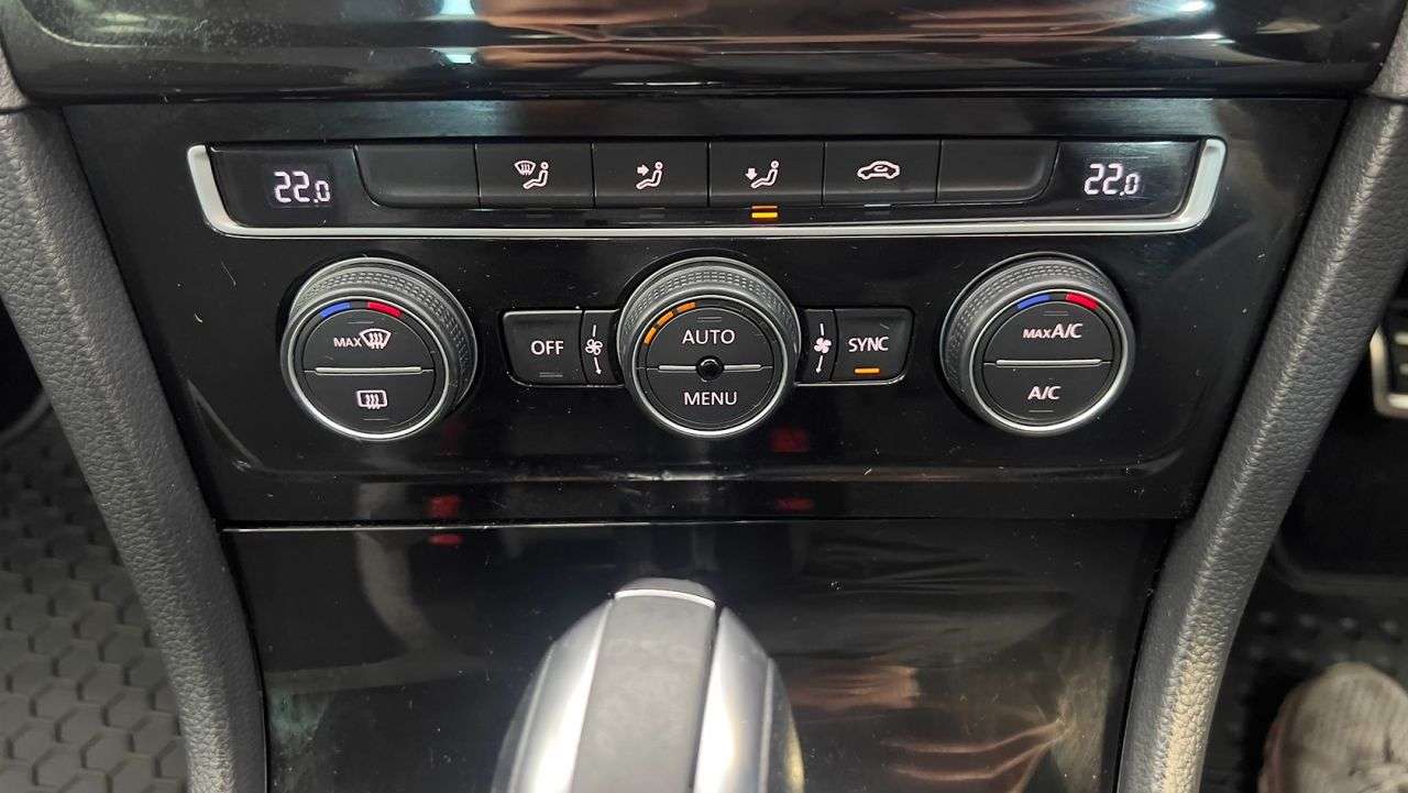 2015 VOLKSWAGEN GOLF 2015 VOLKSWAGEN GOLF