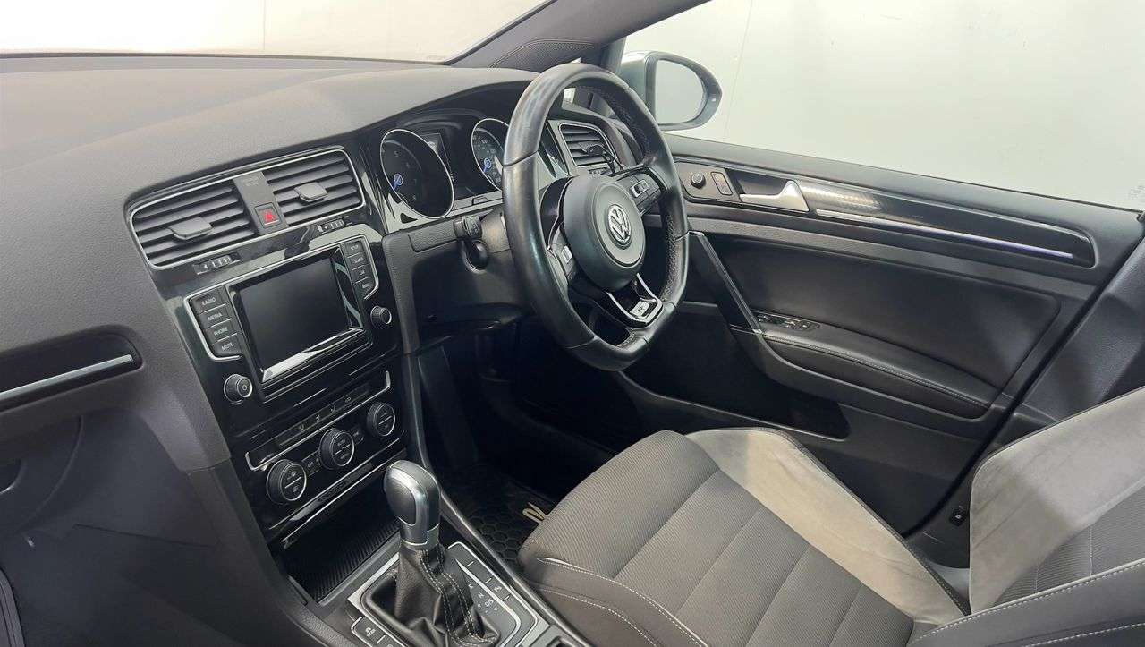 2015 VOLKSWAGEN GOLF 2015 VOLKSWAGEN GOLF