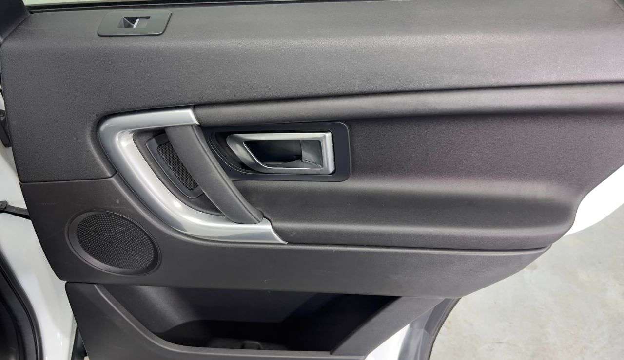 2015 LAND ROVER DISCOVERY SPORT 2015 LAND ROVER DISCOVERY SPORT