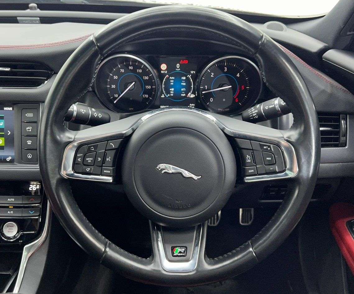 2016 JAGUAR XF 2016 JAGUAR XF