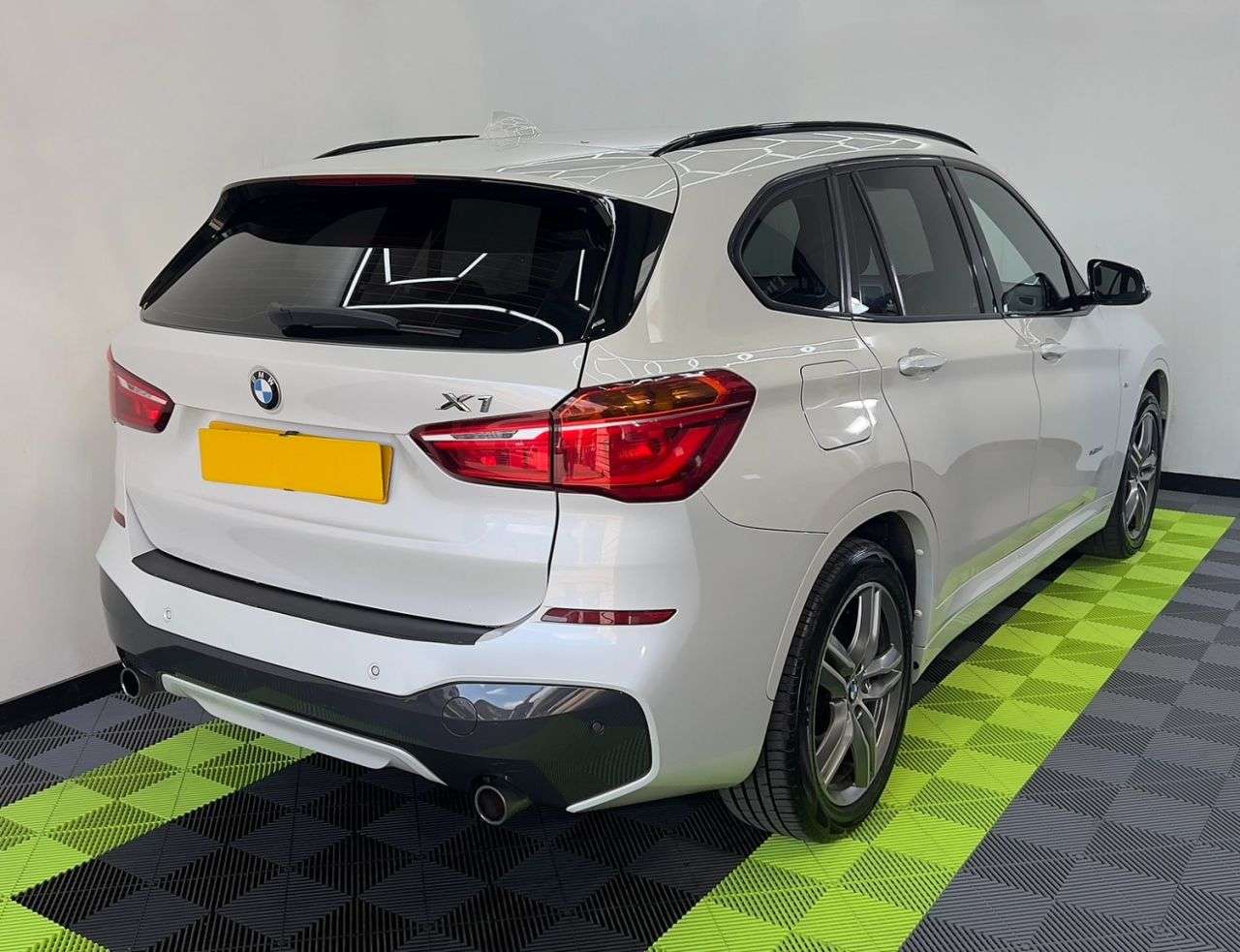 2016 BMW X1 2016 BMW X1