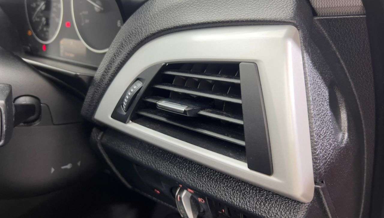 2013 BMW 1 SERIES 2013 BMW 1 SERIES