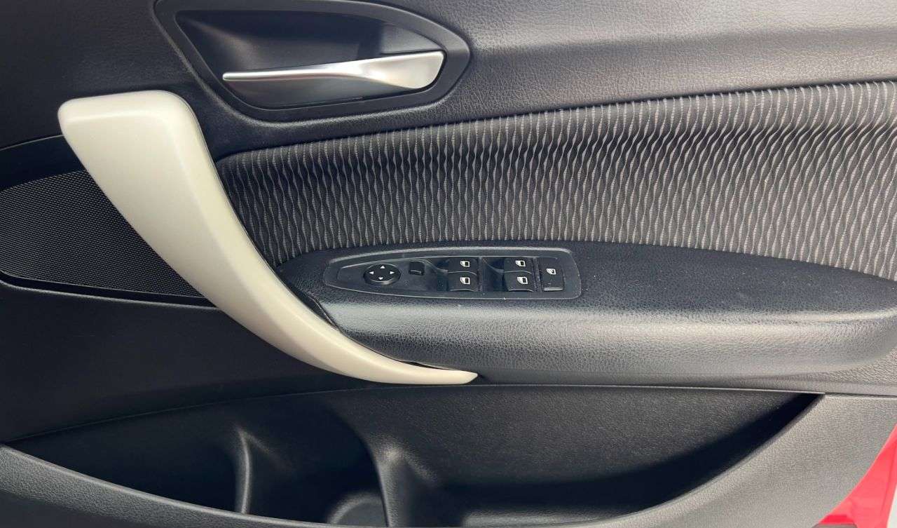 2013 BMW 1 SERIES 2013 BMW 1 SERIES